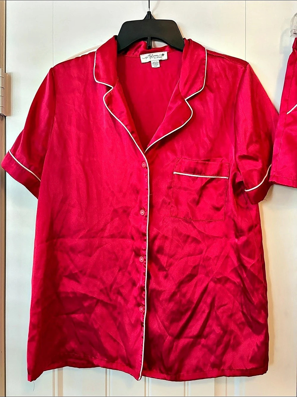 In Bloom by Jonquil FAN4003 Satin Pajama Set in Red Size Medium
